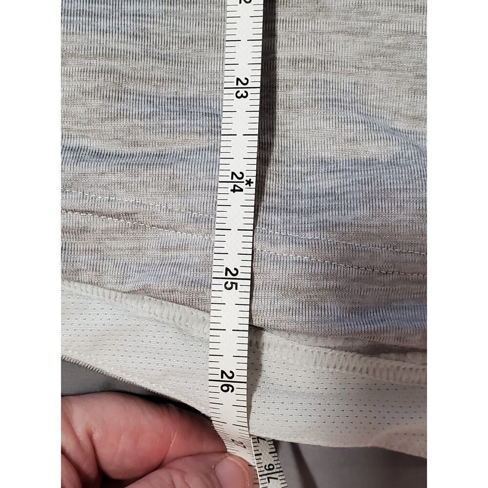 New Balance Women’s Athletic Pullover Hoodie Size M Gray Lightweight Stretch - Picture 5 of 13